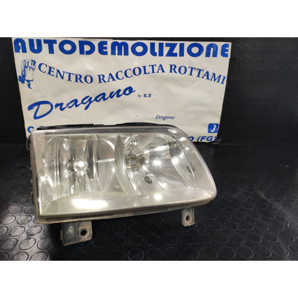 FARO ANTERIORE DESTRO VOLKSWAGEN POLO DAL 1999 AL 2001