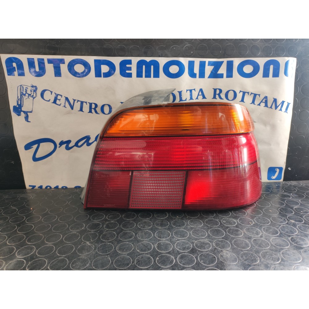 FARO POSTERIORE DESTRO BMW 318