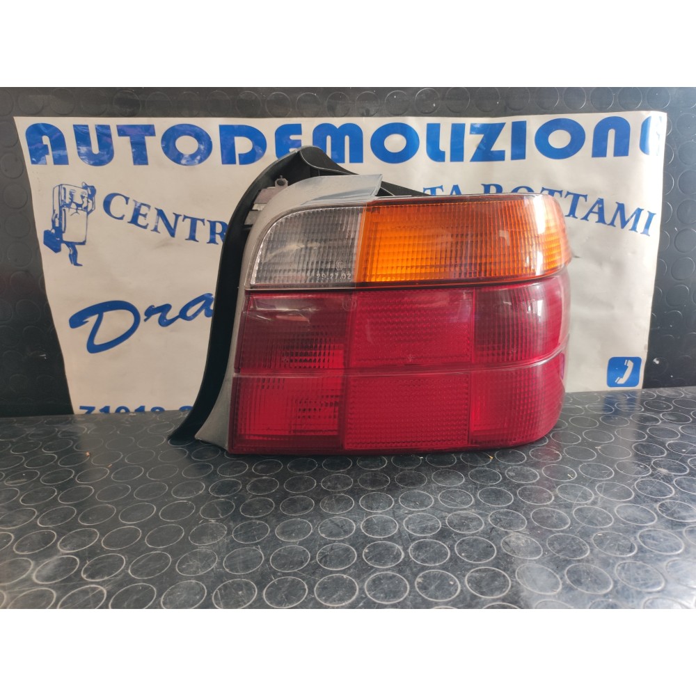 FARO POSTERIORE DESTRO BMW 318