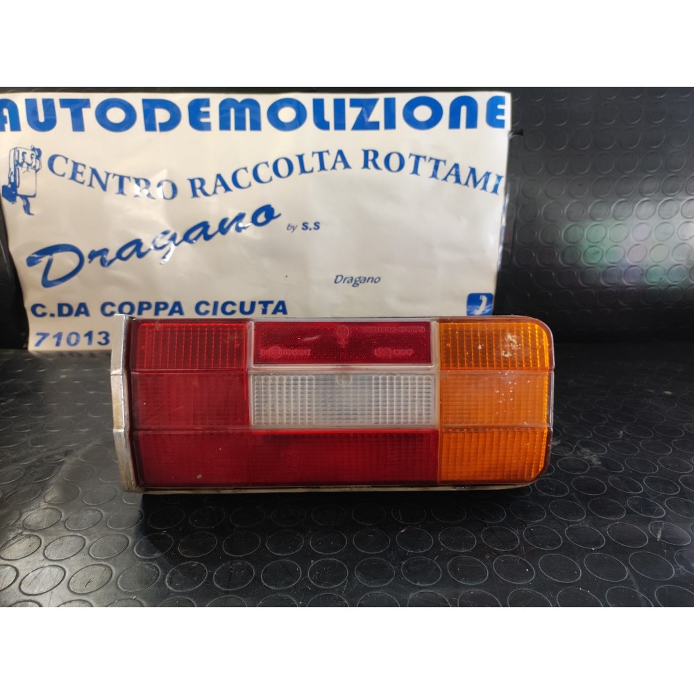 FARO POSTERIORE DESTRO LADA NIVA