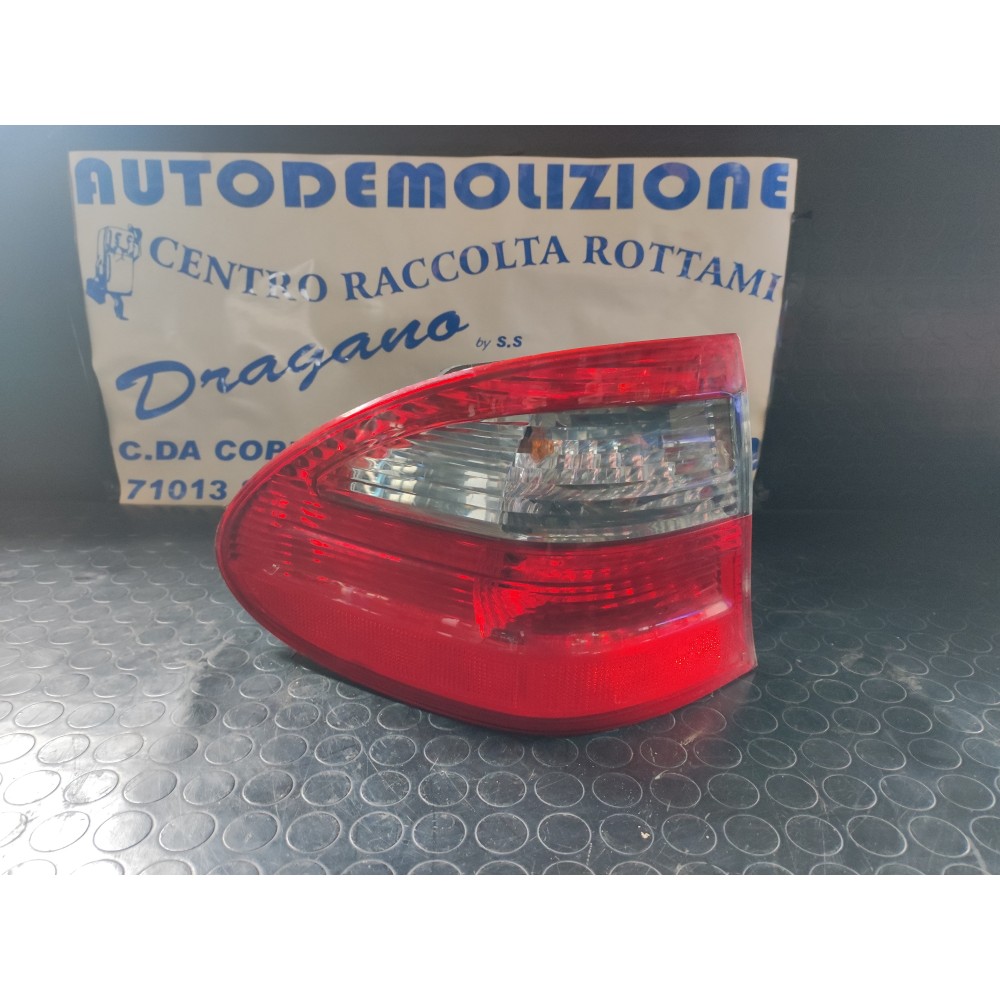 FARO POSTERIORE SINISTRO MERCEDES-BENZ CLASSE E (W211) DAL 2007 AL 2009